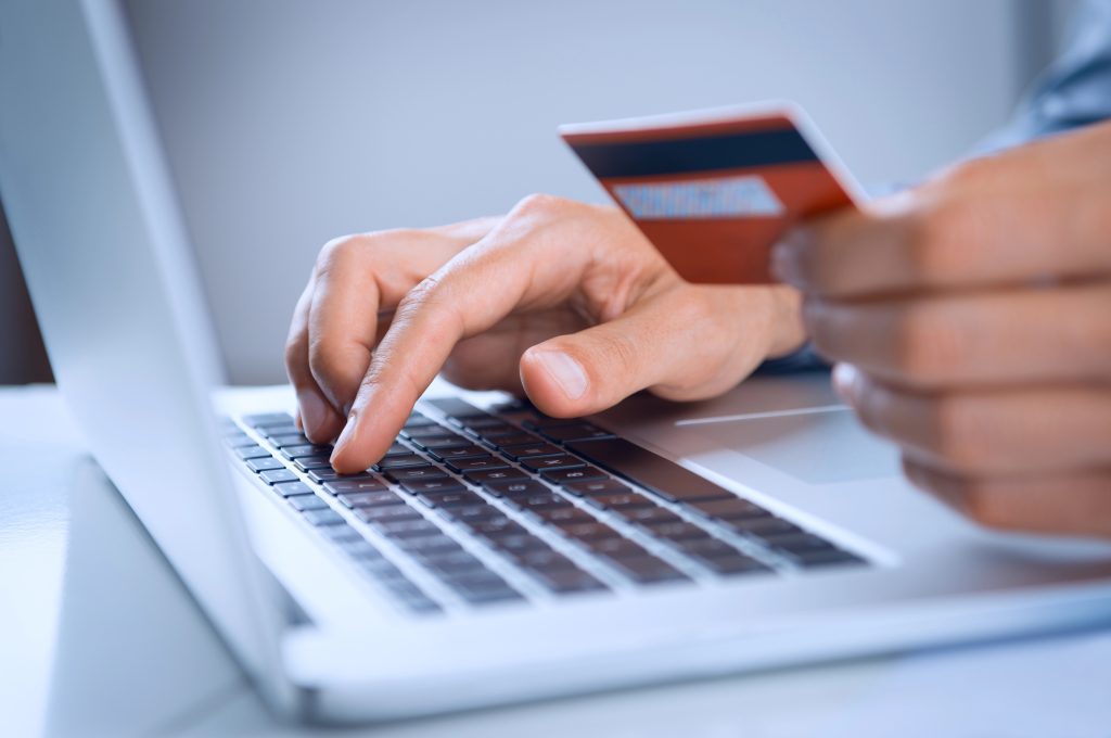 Nowe zasady odstąpienia od umowy w zakupach online coraz bliżej
