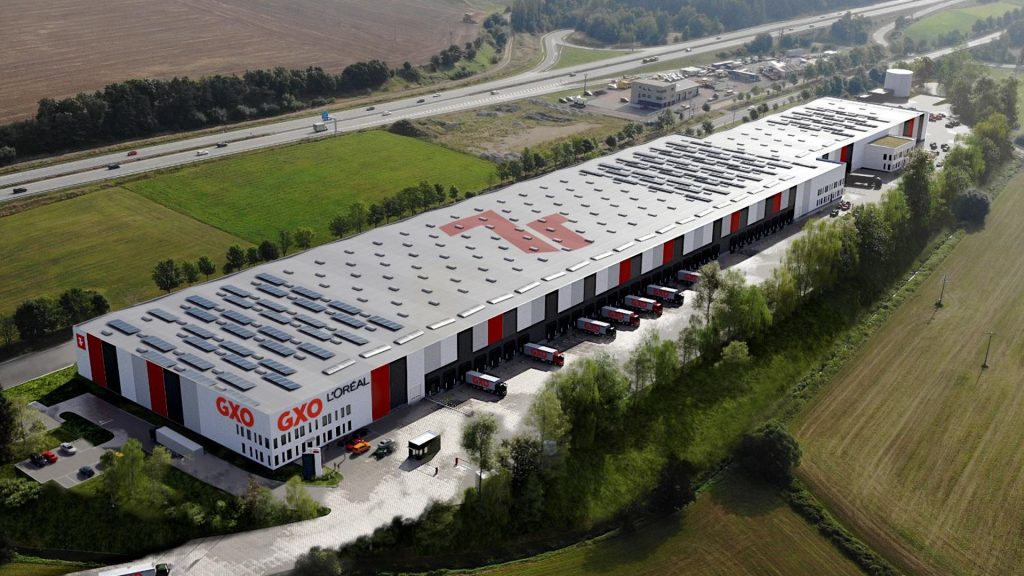 GXO podpisało wieloletnią umowę z L’Oréal w celu wsparcia logistyki w Europie