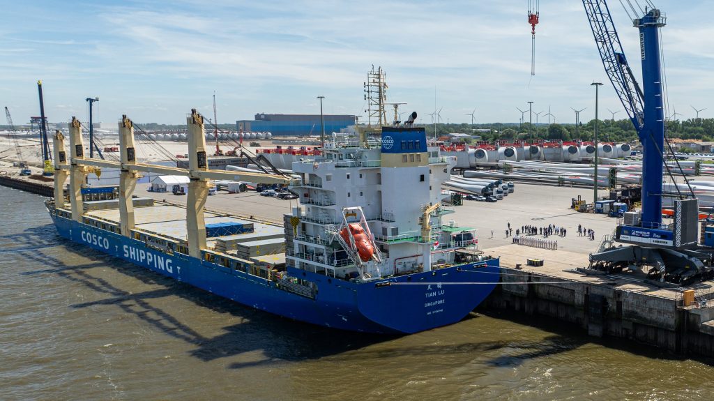 Rhenus i COSCO SHIPPING Specialized Carriers Co., Ltd. zawarły porozumienie o strategicznej współpracy