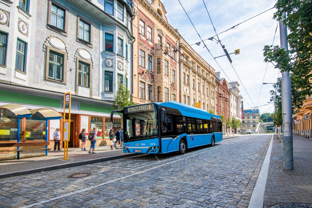 Solaris wygrywa duży przetarg na autobusy elektryczne w Czechach