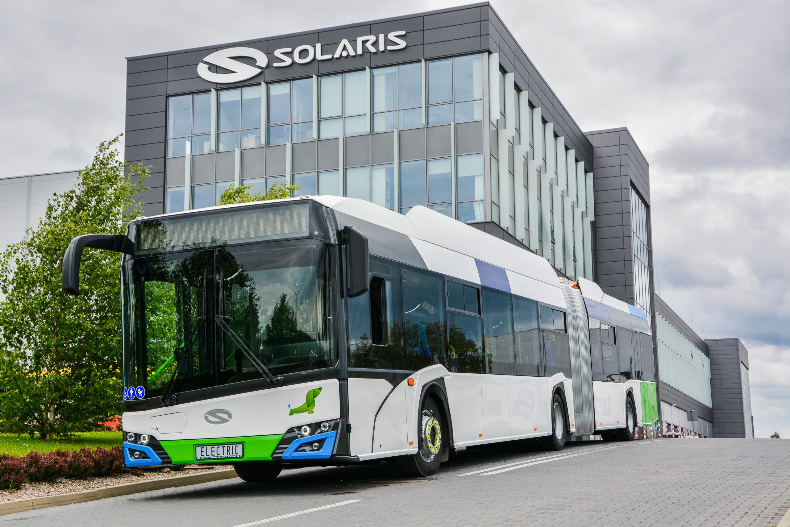 20 nowych Urbino 18 electric dla Szczecina