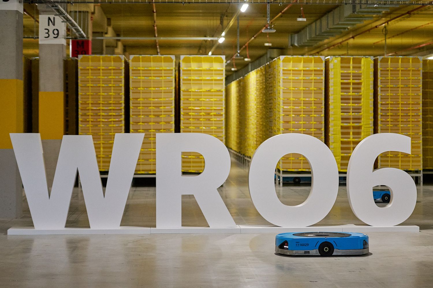 Amazon otwiera centrum logistyczne w Dobromierzu