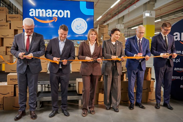 Amazon otwiera centrum logistyczne w Dobromierzu