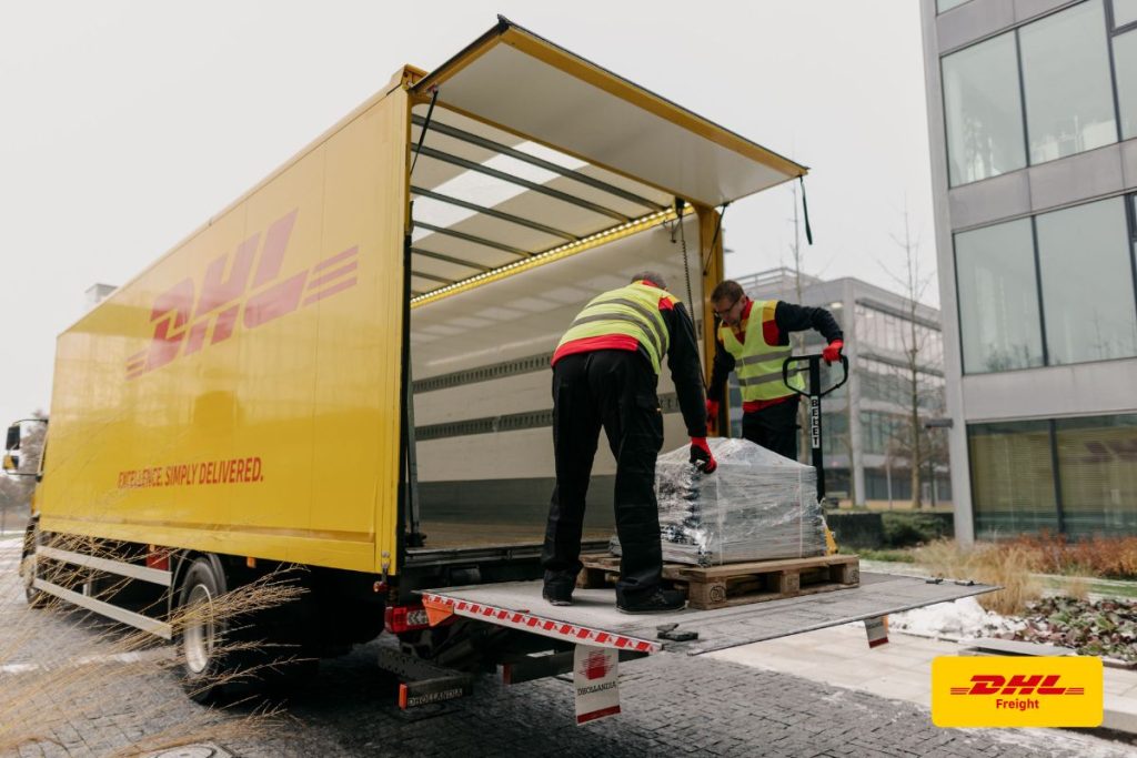 Logistyka centrów danych: jak infrastruktura dla AI trafia tam, gdzie jest potrzebna?