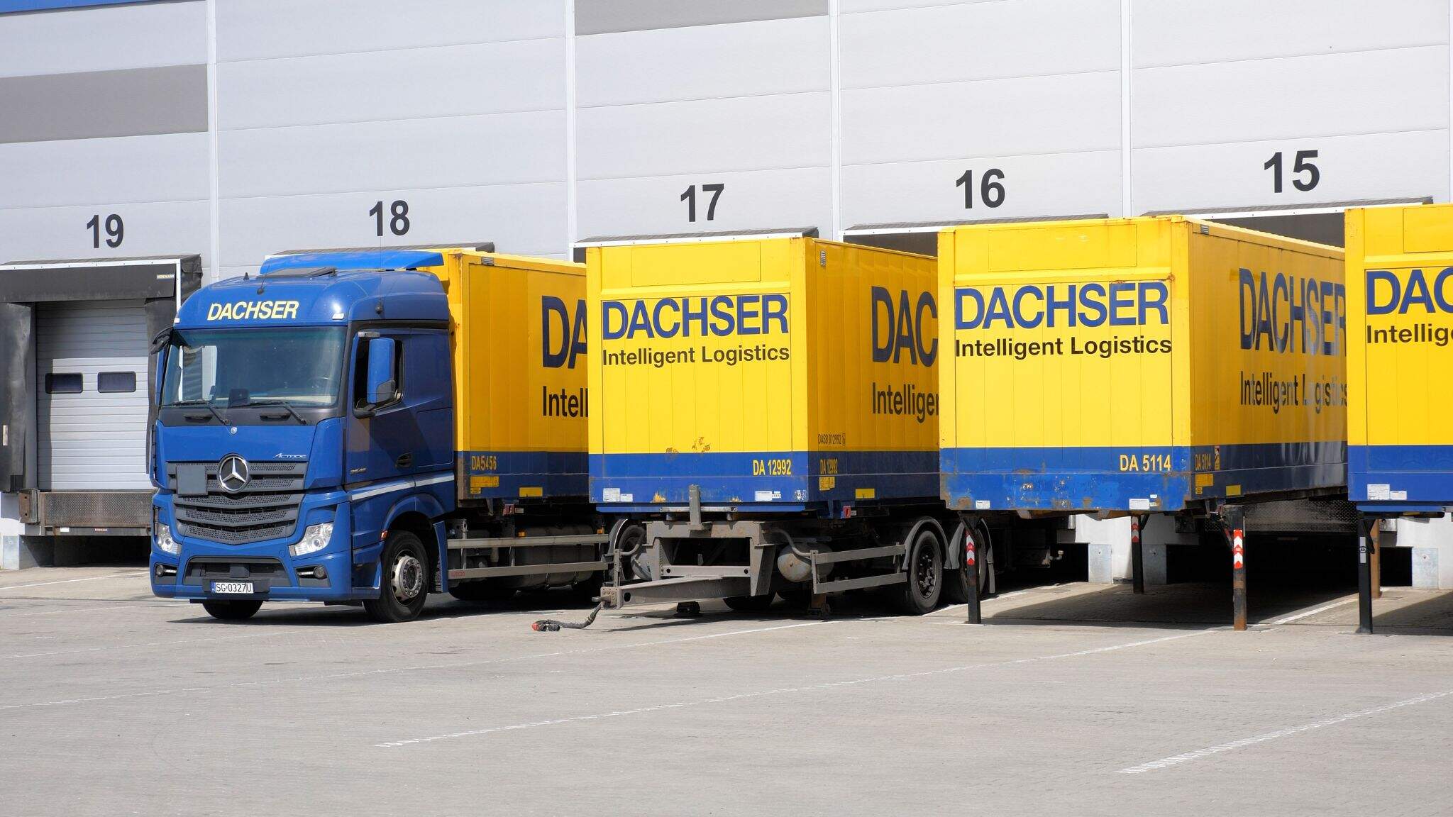 Dachser stawia na Szczecin